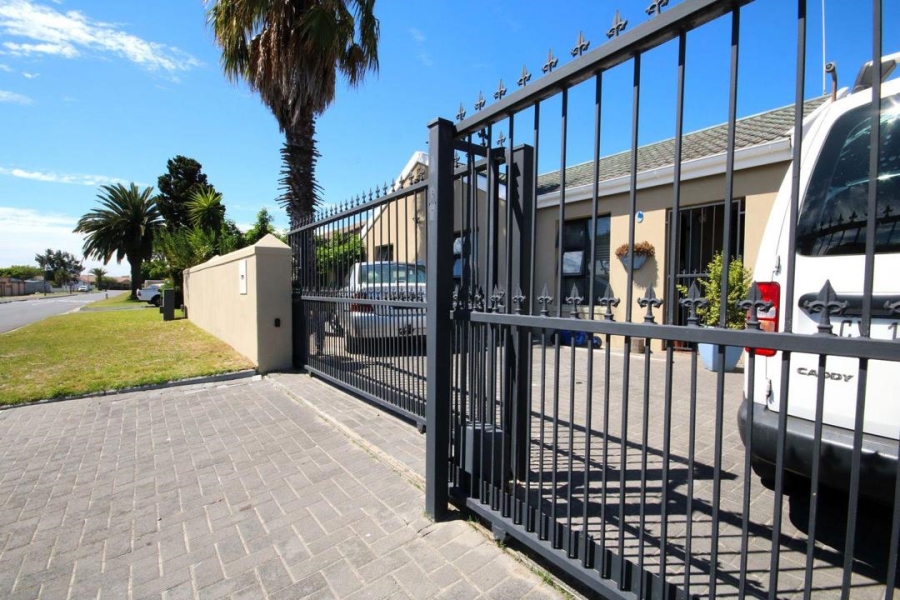 5 Bedroom Property for Sale in Montana Gauteng