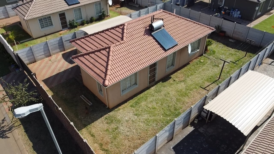 3 Bedroom Property for Sale in Sky City Gauteng