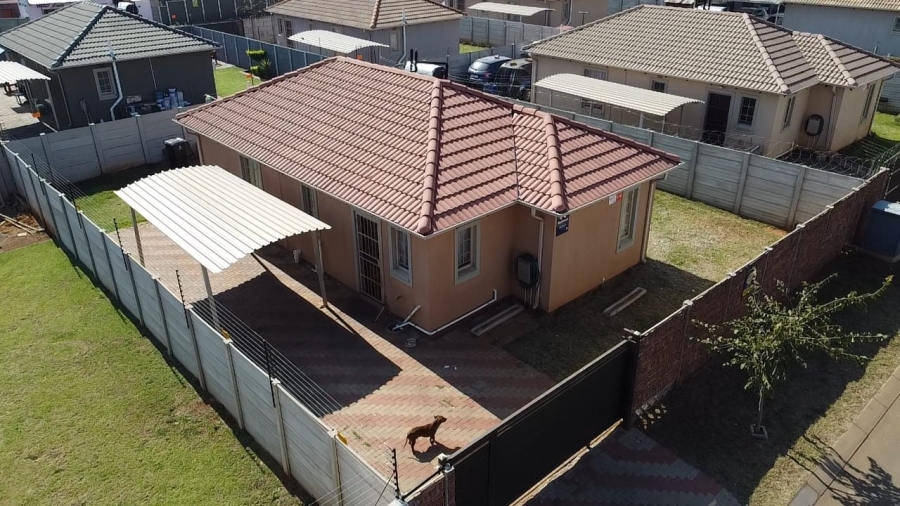 3 Bedroom Property for Sale in Sky City Gauteng