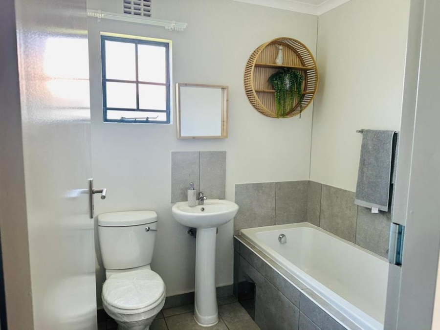 3 Bedroom Property for Sale in Sky City Gauteng