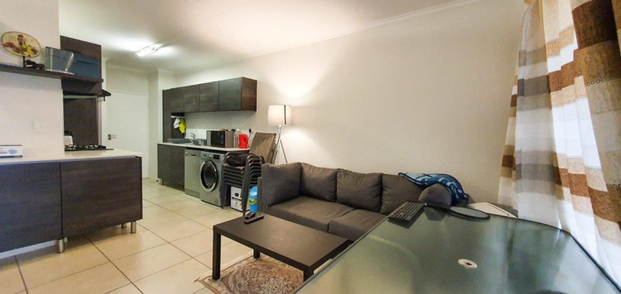 1 Bedroom Property for Sale in Equestria Gauteng