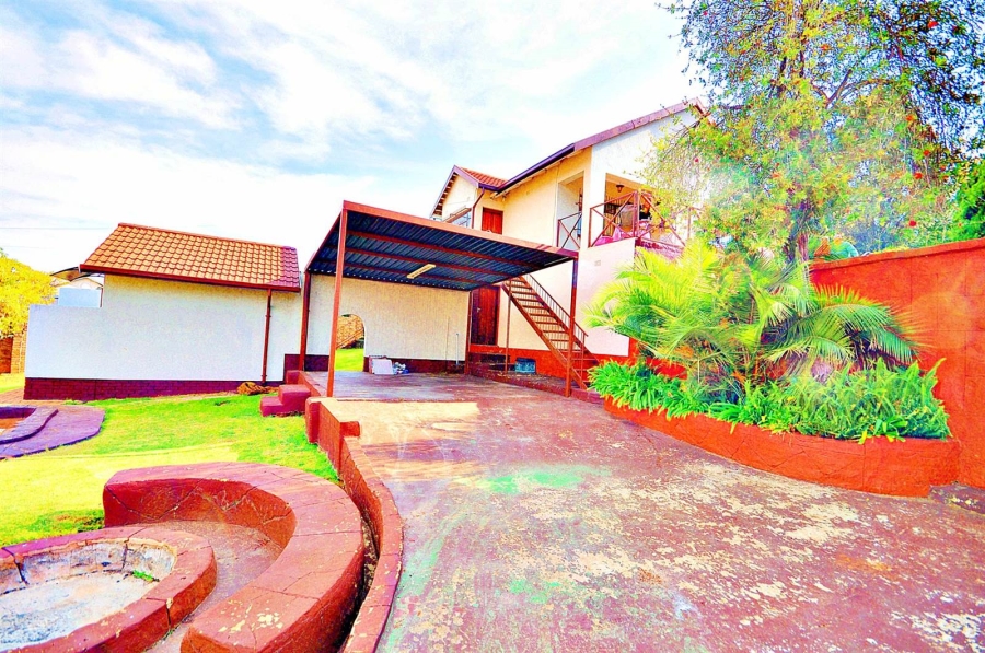 3 Bedroom Property for Sale in Breaunanda Gauteng