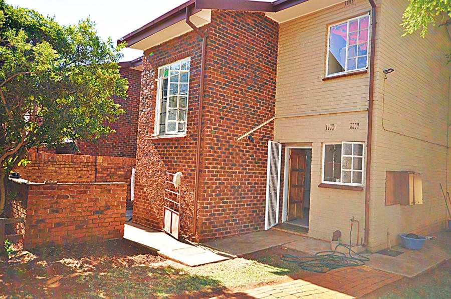 2 Bedroom Property for Sale in Westonaria Gauteng