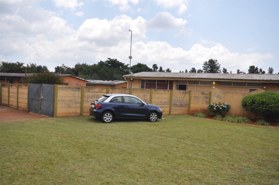 4 Bedroom Property for Sale in Westonaria Gauteng