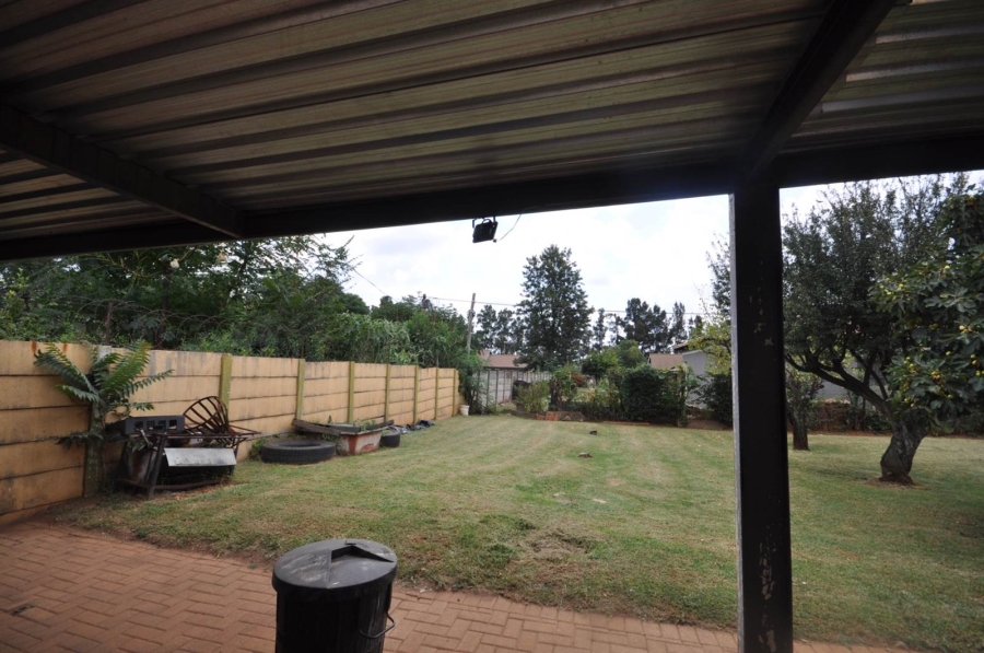 4 Bedroom Property for Sale in Westonaria Gauteng