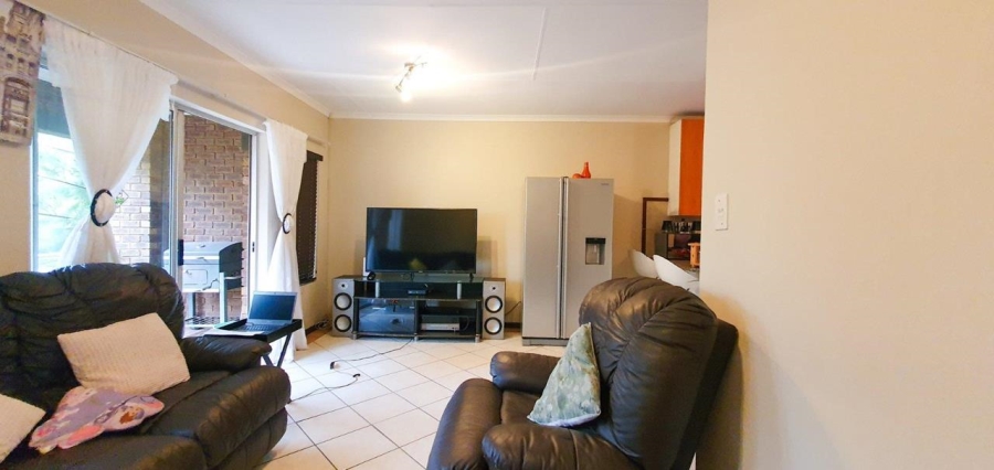 2 Bedroom Property for Sale in Equestria Gauteng