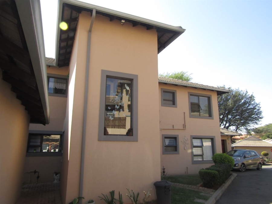 2 Bedroom Property for Sale in Chancliff A H Gauteng