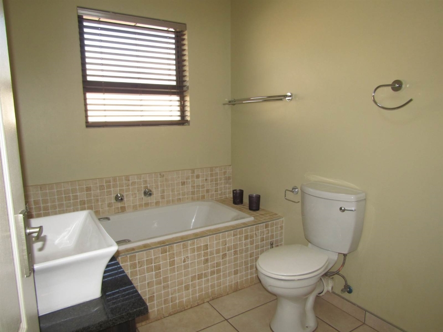 2 Bedroom Property for Sale in Chancliff A H Gauteng