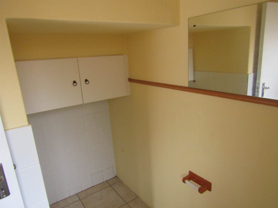 2 Bedroom Property for Sale in Lindhaven Gauteng