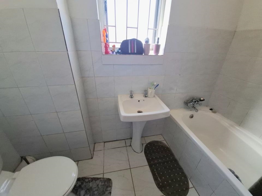 3 Bedroom Property for Sale in Suiderberg Gauteng