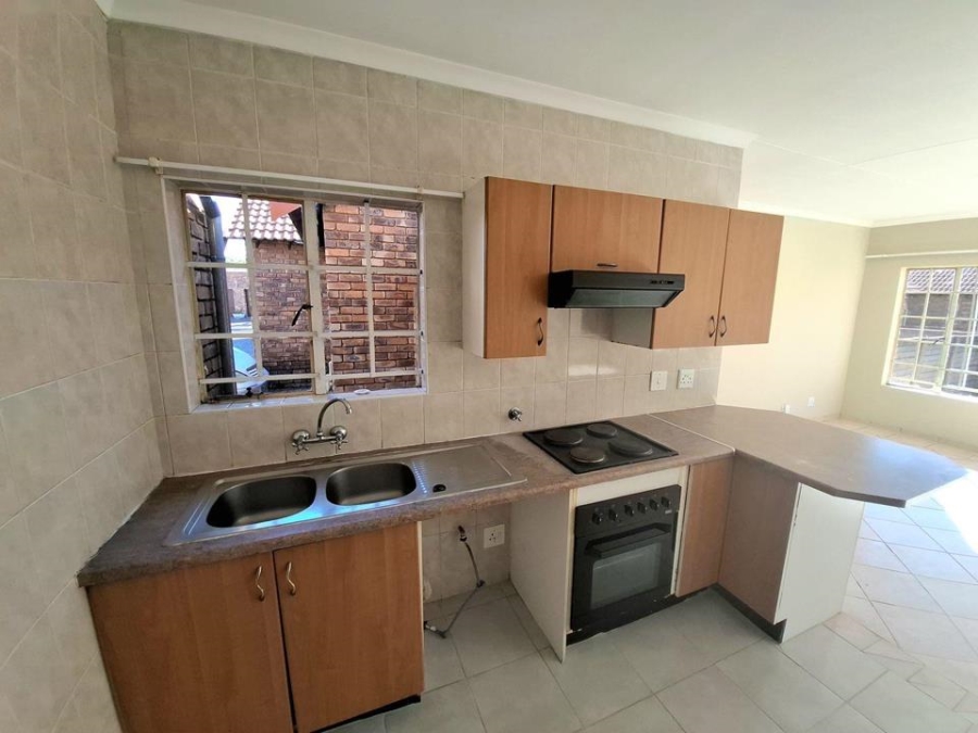 2 Bedroom Property for Sale in Claremont Gauteng