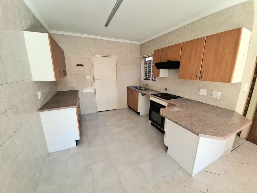 2 Bedroom Property for Sale in Claremont Gauteng