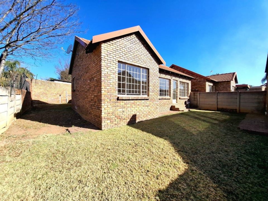 2 Bedroom Property for Sale in Claremont Gauteng