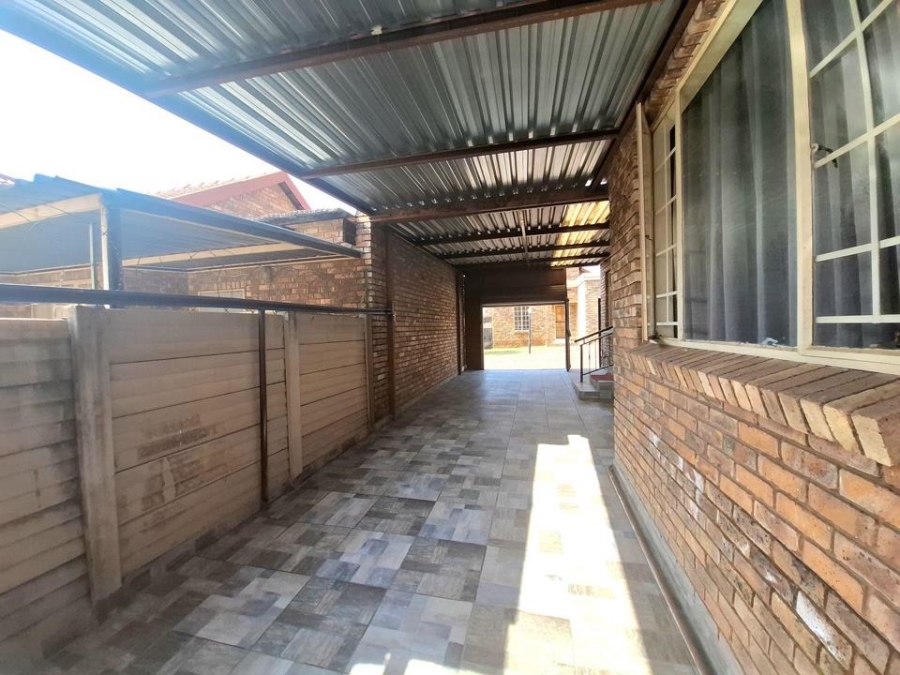 3 Bedroom Property for Sale in Claremont Gauteng