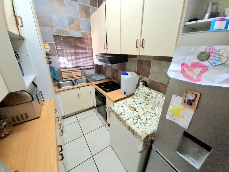 2 Bedroom Property for Sale in Pretoria Gardens Gauteng