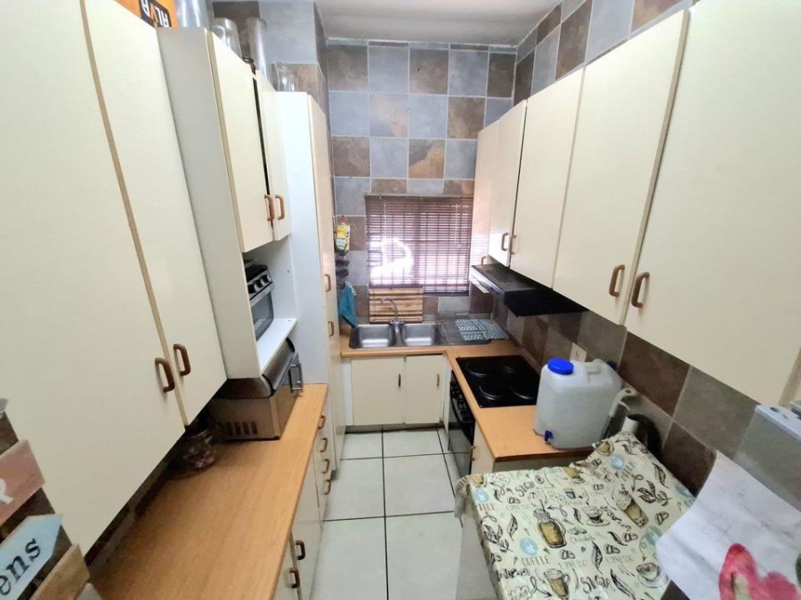 2 Bedroom Property for Sale in Pretoria Gardens Gauteng