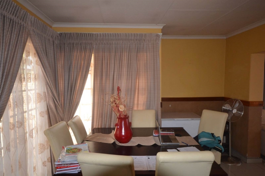 3 Bedroom Property for Sale in Eike Park Gauteng