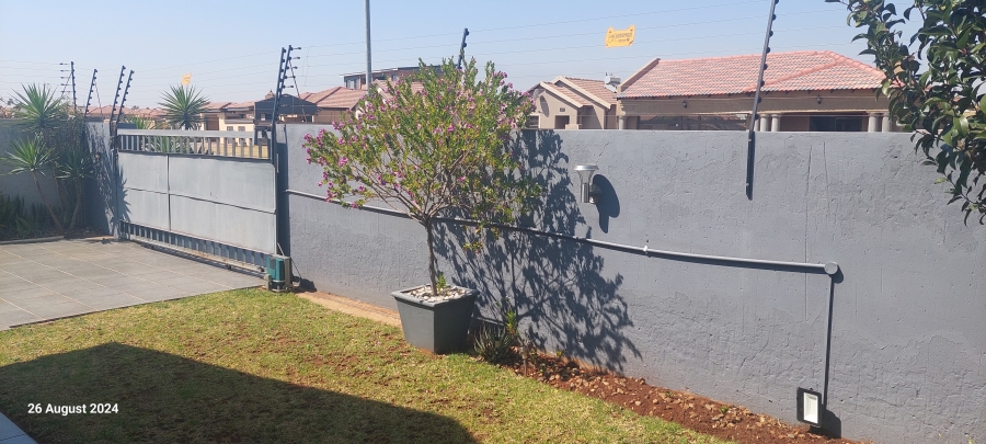 3 Bedroom Property for Sale in Modderbee Gauteng