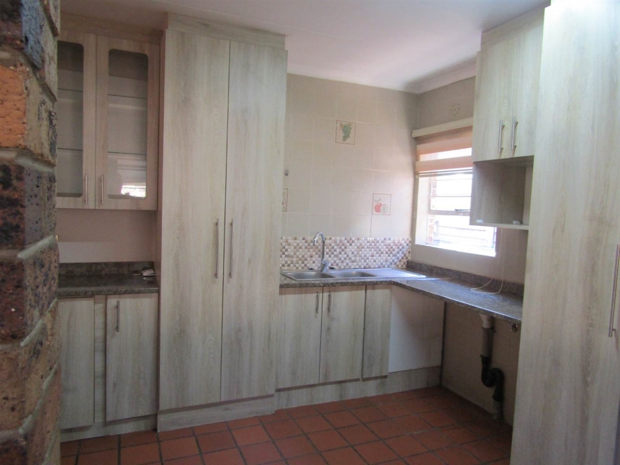 3 Bedroom Property for Sale in Breaunanda Gauteng