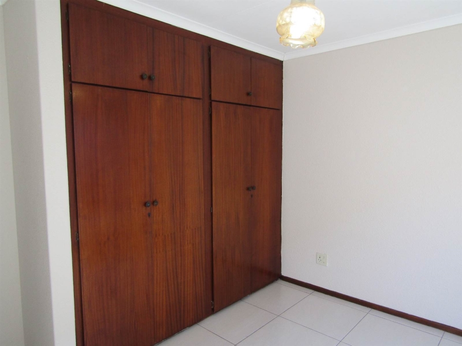 3 Bedroom Property for Sale in Breaunanda Gauteng