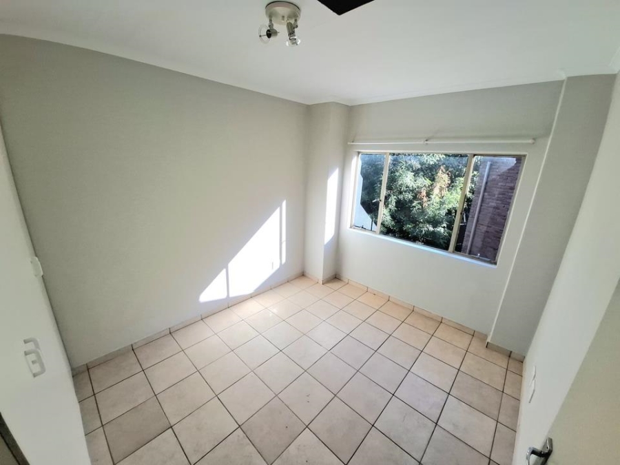 2 Bedroom Property for Sale in Pretoria Gardens Gauteng