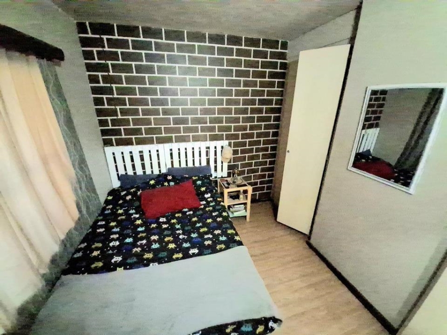 2 Bedroom Property for Sale in Daspoort Gauteng