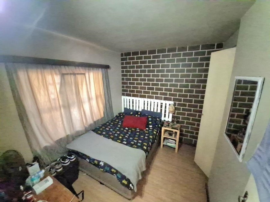 2 Bedroom Property for Sale in Daspoort Gauteng