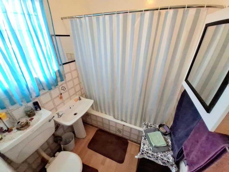 1 Bedroom Property for Sale in Hermanstad Gauteng