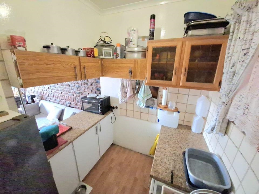 1 Bedroom Property for Sale in Hermanstad Gauteng