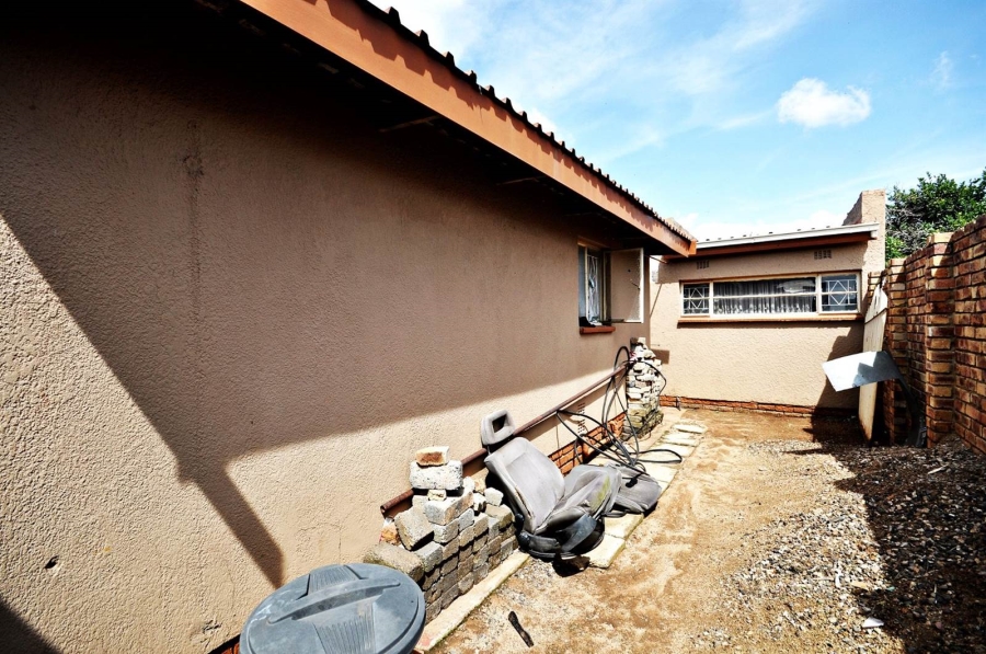 4 Bedroom Property for Sale in Westergloor Gauteng