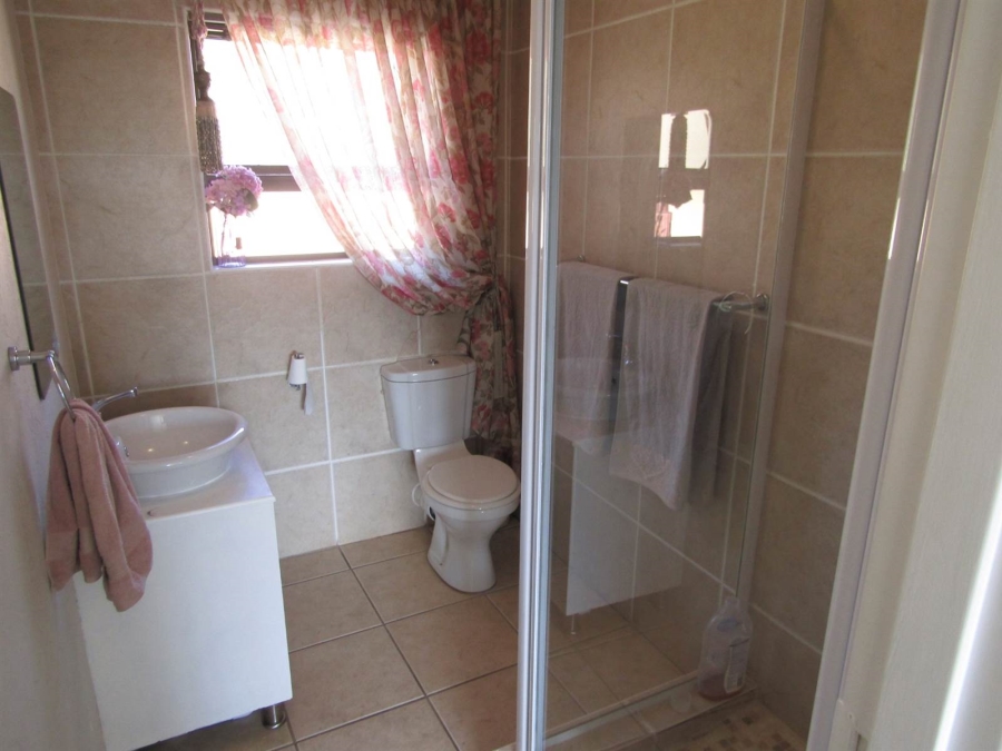 3 Bedroom Property for Sale in Chancliff A H Gauteng