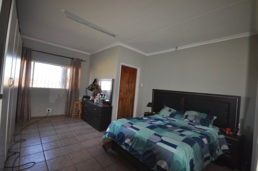 4 Bedroom Property for Sale in Hillside AH Gauteng