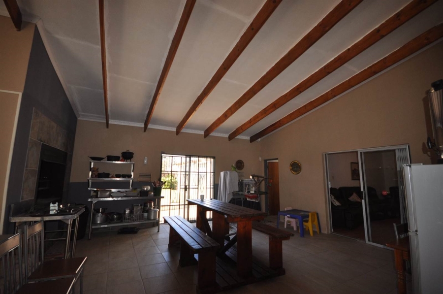 4 Bedroom Property for Sale in Hillside AH Gauteng