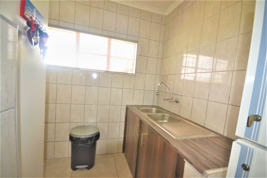 4 Bedroom Property for Sale in Aureus Gauteng