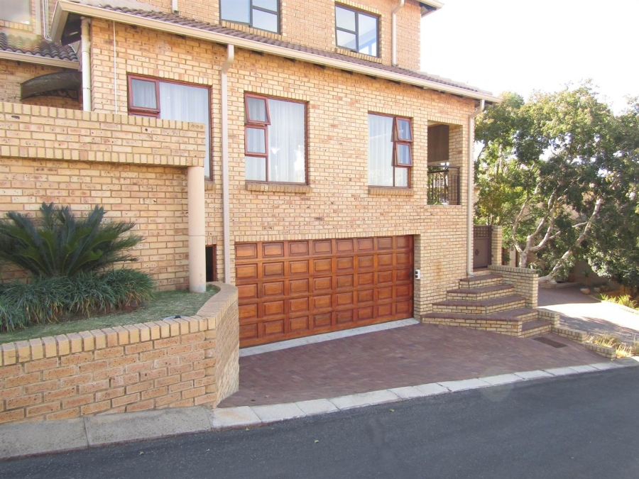 3 Bedroom Property for Sale in Chancliff Ridge Gauteng