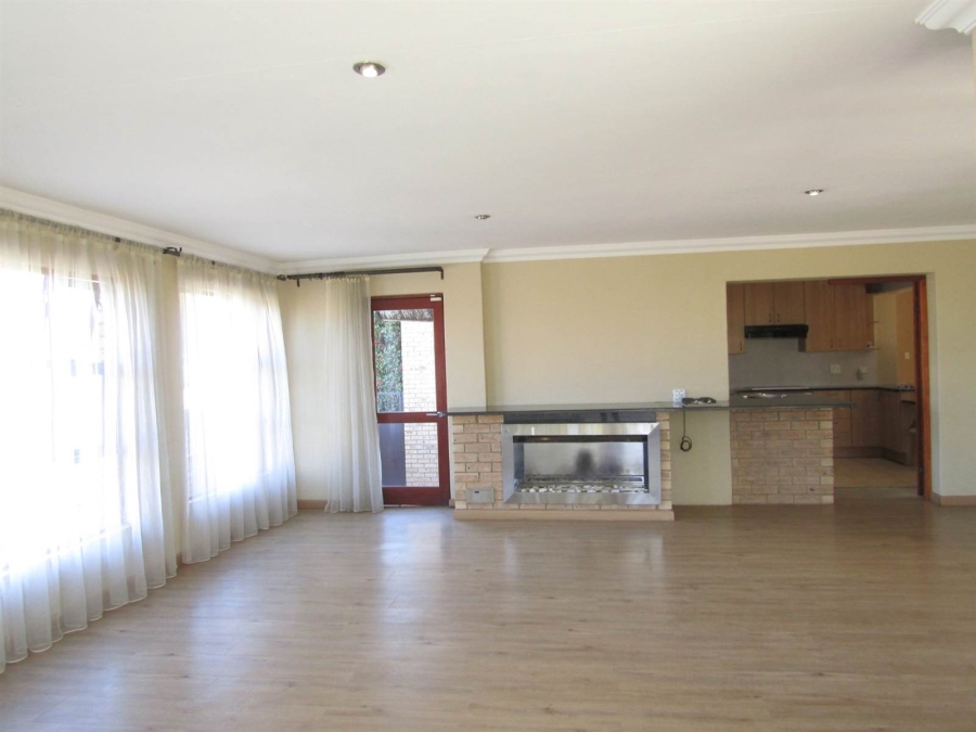 3 Bedroom Property for Sale in Chancliff Ridge Gauteng