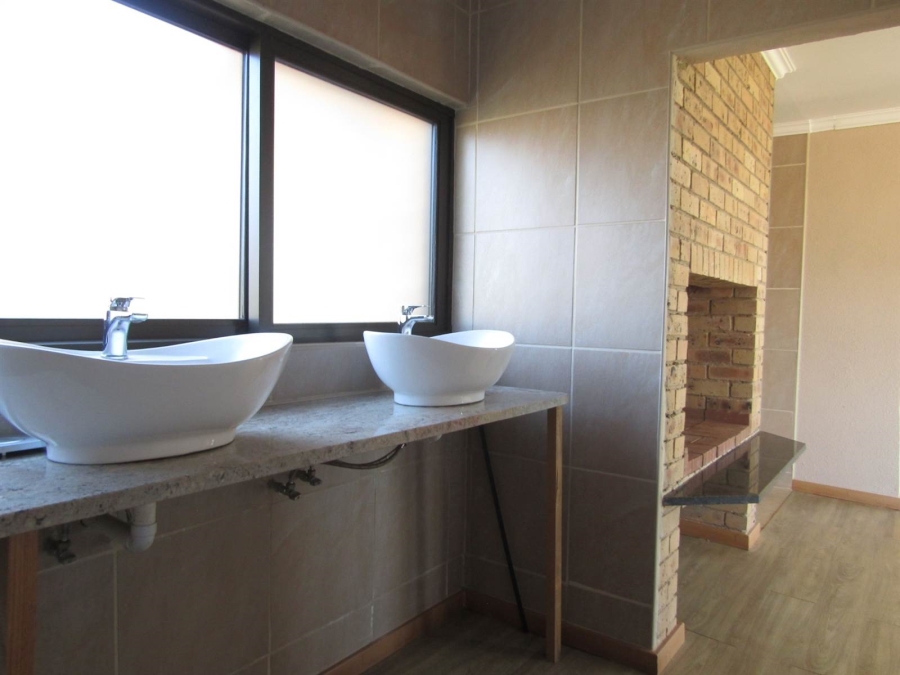 3 Bedroom Property for Sale in Chancliff Ridge Gauteng