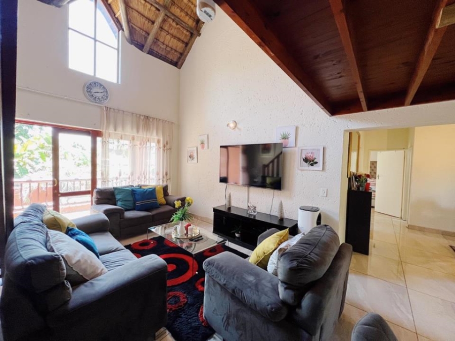 2 Bedroom Property for Sale in Sunninghill Gauteng