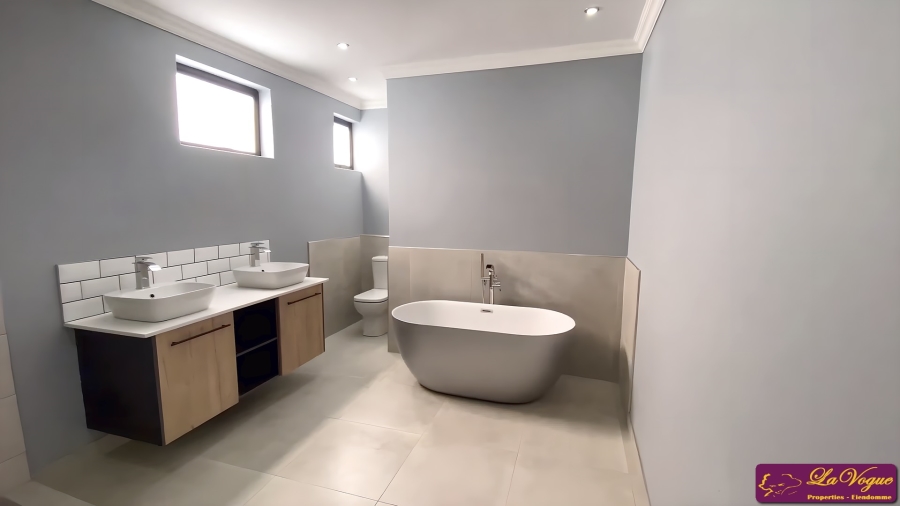 3 Bedroom Property for Sale in Olympus AH Gauteng