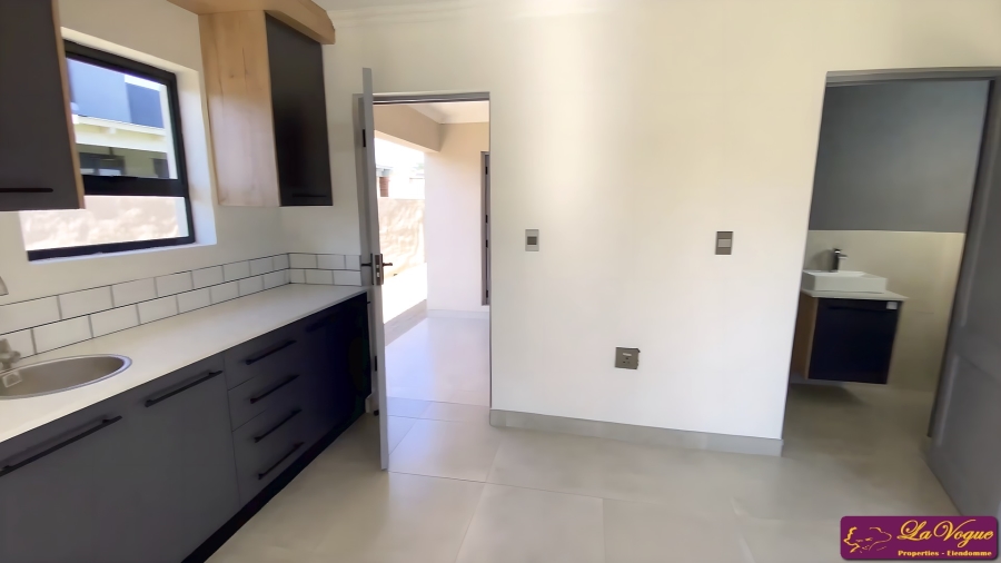 3 Bedroom Property for Sale in Olympus AH Gauteng