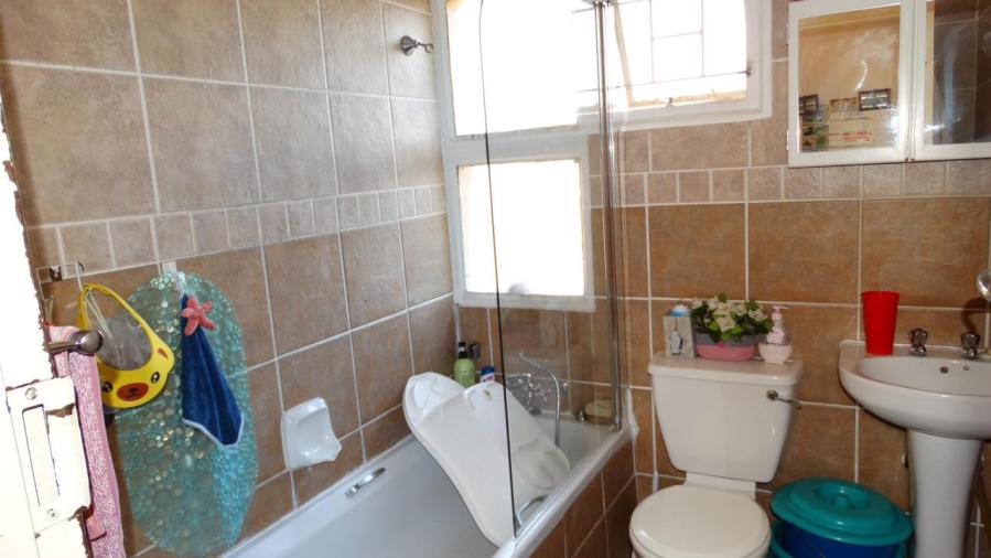 2 Bedroom Property for Sale in Halfway Gardens Gauteng