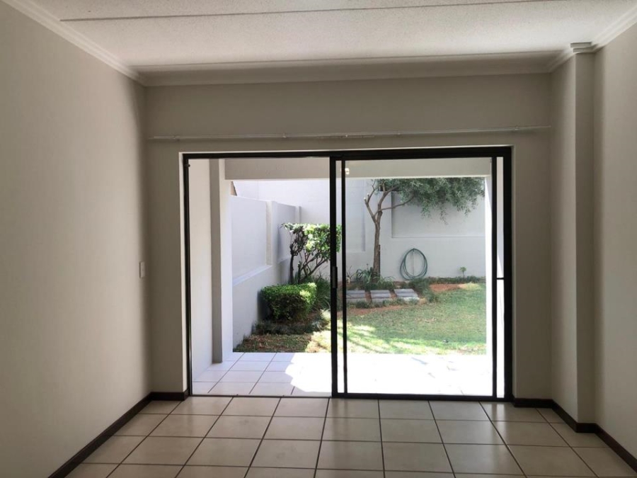 2 Bedroom Property for Sale in Bryanston Gauteng