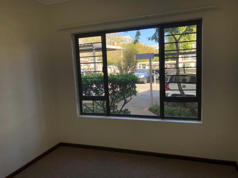 2 Bedroom Property for Sale in Bryanston Gauteng