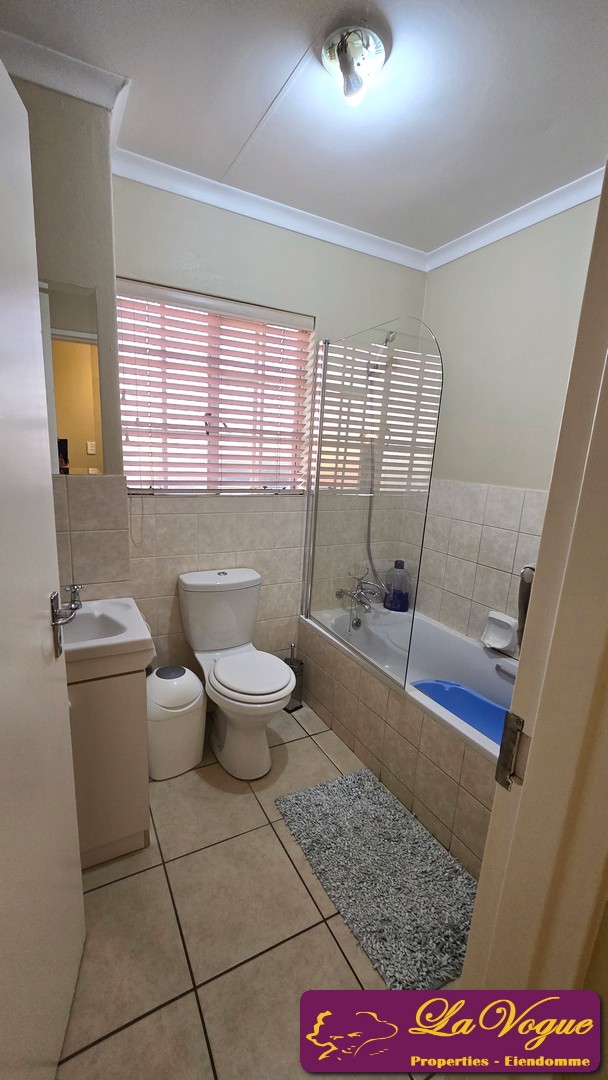 To Let 3 Bedroom Property for Rent in Olympus AH Gauteng