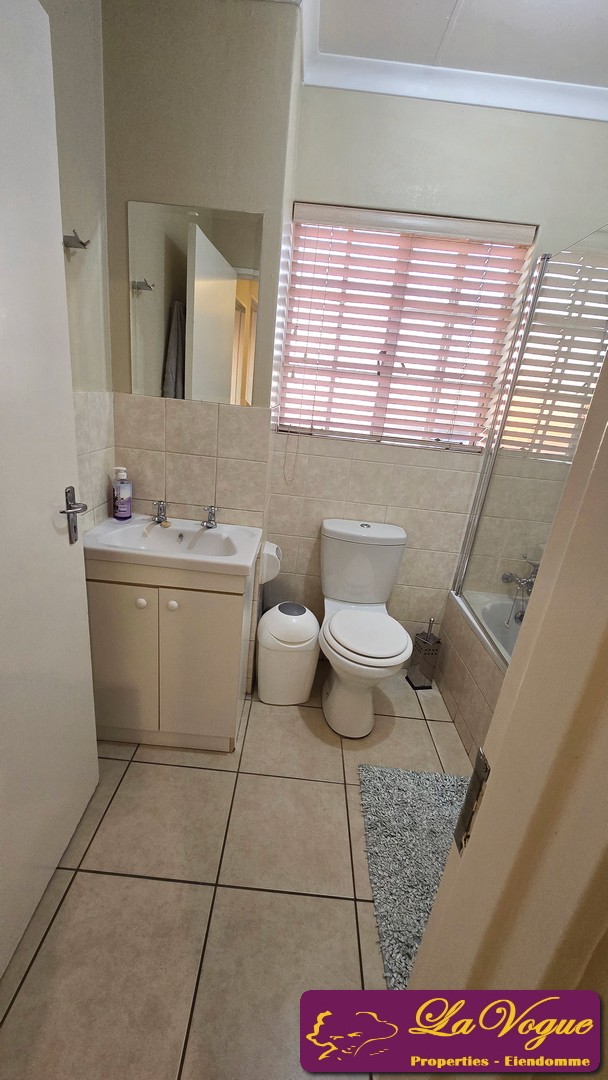 To Let 3 Bedroom Property for Rent in Olympus AH Gauteng