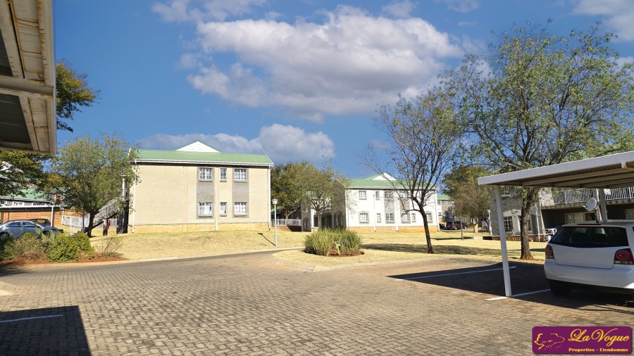 To Let 3 Bedroom Property for Rent in Olympus AH Gauteng