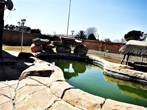 9 Bedroom Property for Sale in Randfontein South Gauteng