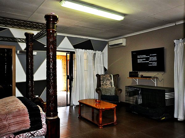 9 Bedroom Property for Sale in Randfontein South Gauteng