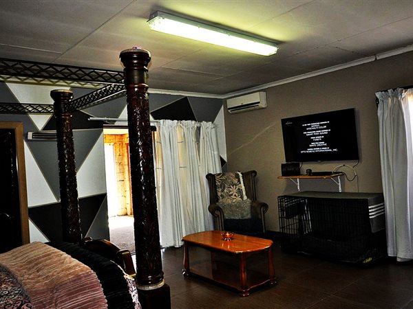 9 Bedroom Property for Sale in Randfontein South Gauteng