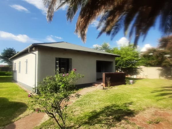 3 Bedroom Property for Sale in Westonaria Gauteng